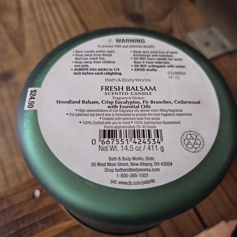 Bath & Body Works 14.5oz Fresh Balsam Candle.  NWT. - Picture 7 of 9